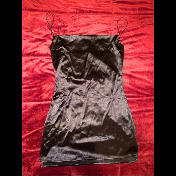 Side Slit Satin Line Cami Dress - Black - Picture 1 of 3